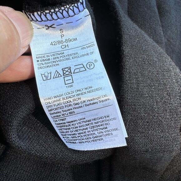 Banana Republic Jeweled Short Sleeve Sweater Zipper Back Women's Size Small - Picture 7 of 9